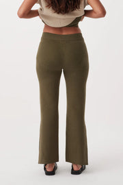 ARCAA - Ria Pant, Olive