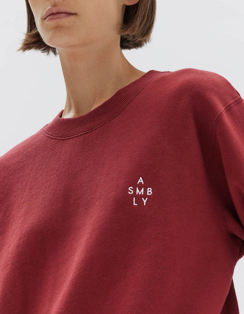 ASSEMBLY LABEL - Womens Stacked Logo Fleece