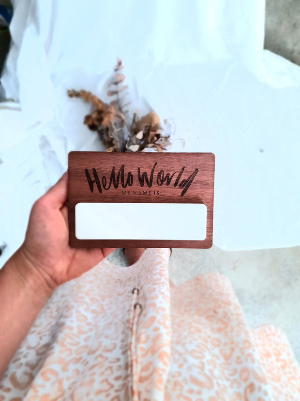 SPARE TIME CO - Hello World Name Board