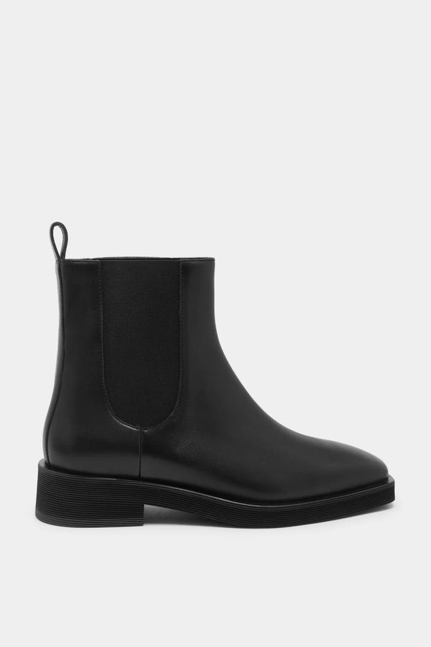 ASSEMBLY LABEL - Clara Leather Boot, Black